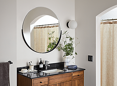 Linear Vanity with Lilia Round mirror