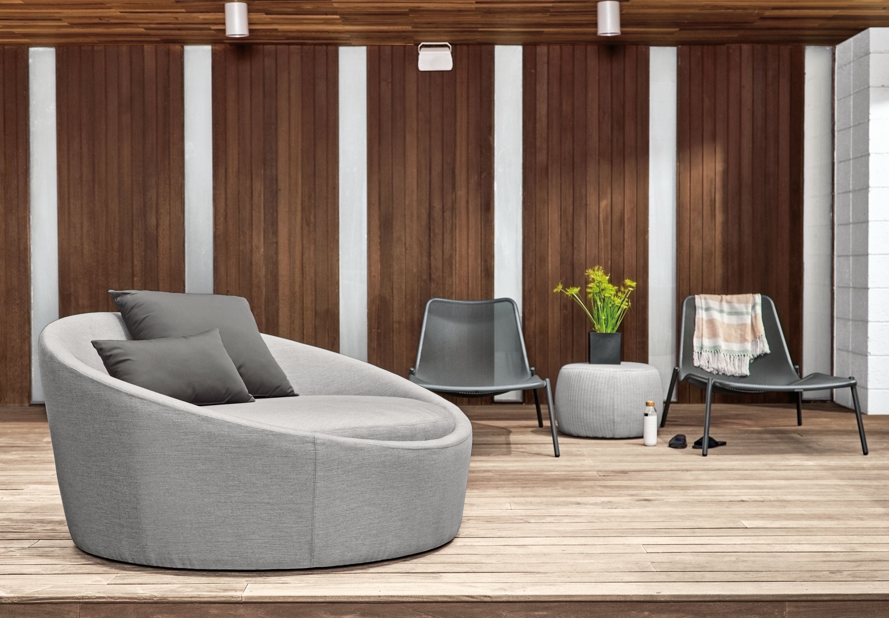 Detail of Lunar swivel chair.