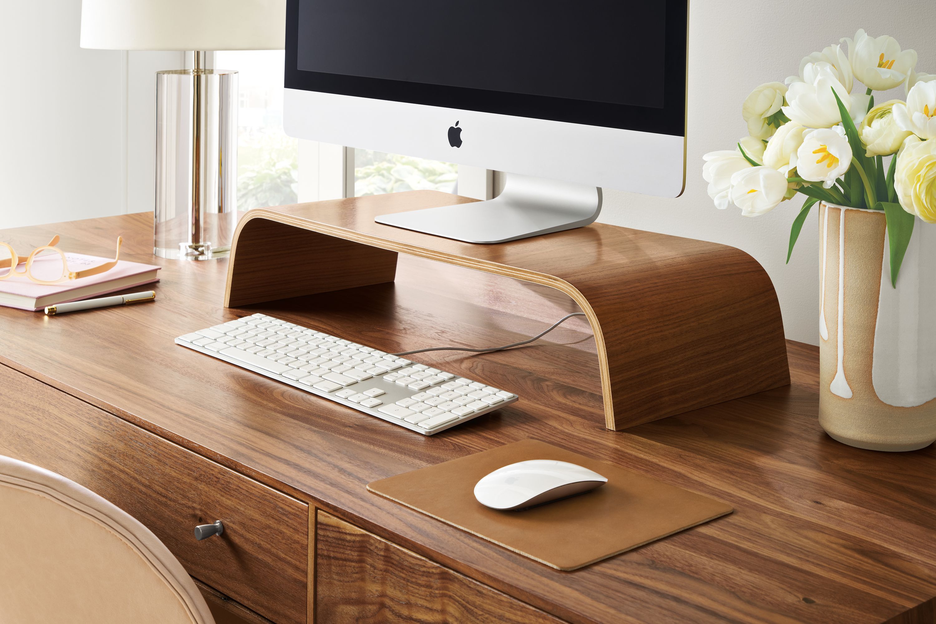 MACKEY_MONITOR_RISER