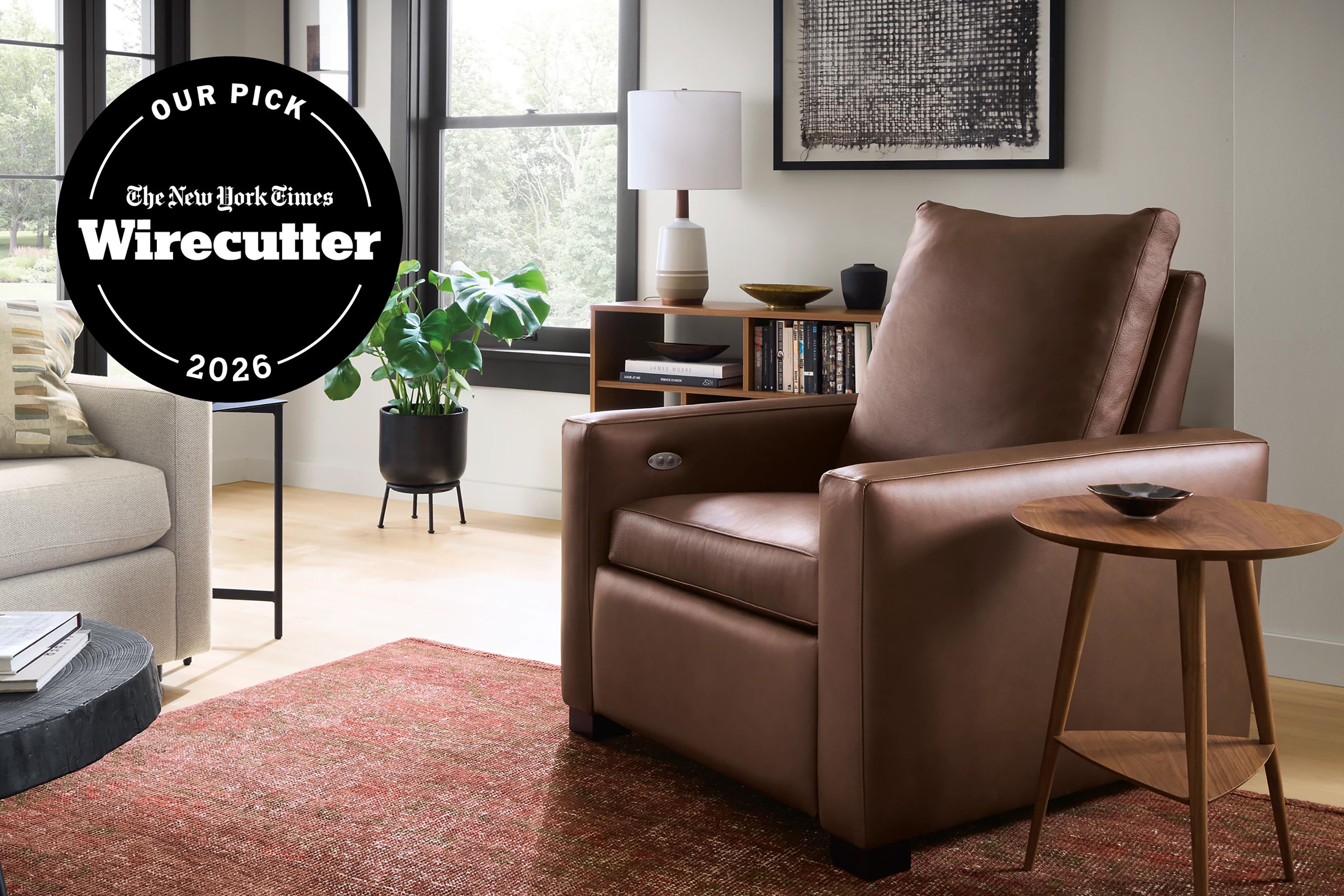 Milton large power recliner in Laino cognac