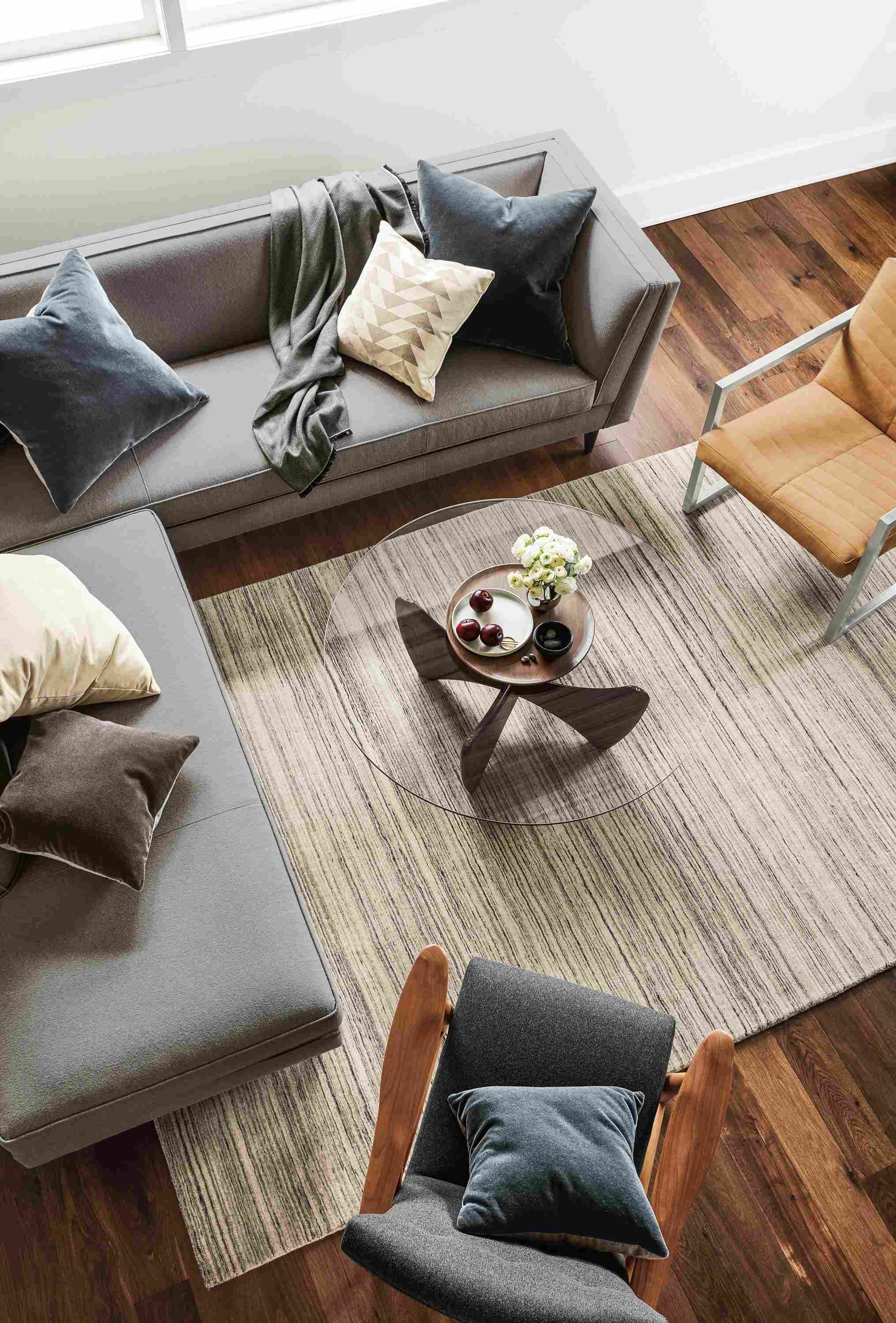 Modern Naomi Sectional.