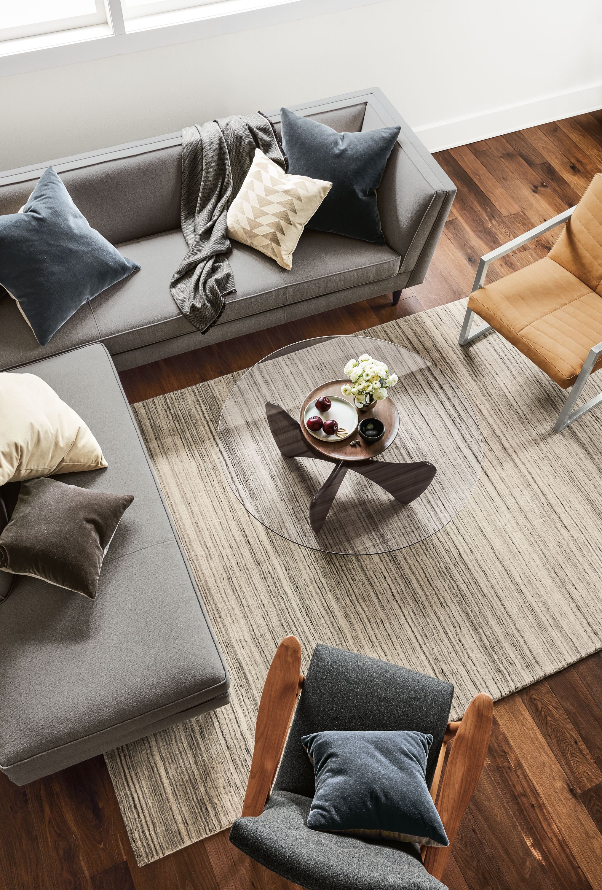 Modern Naomi Sectional.