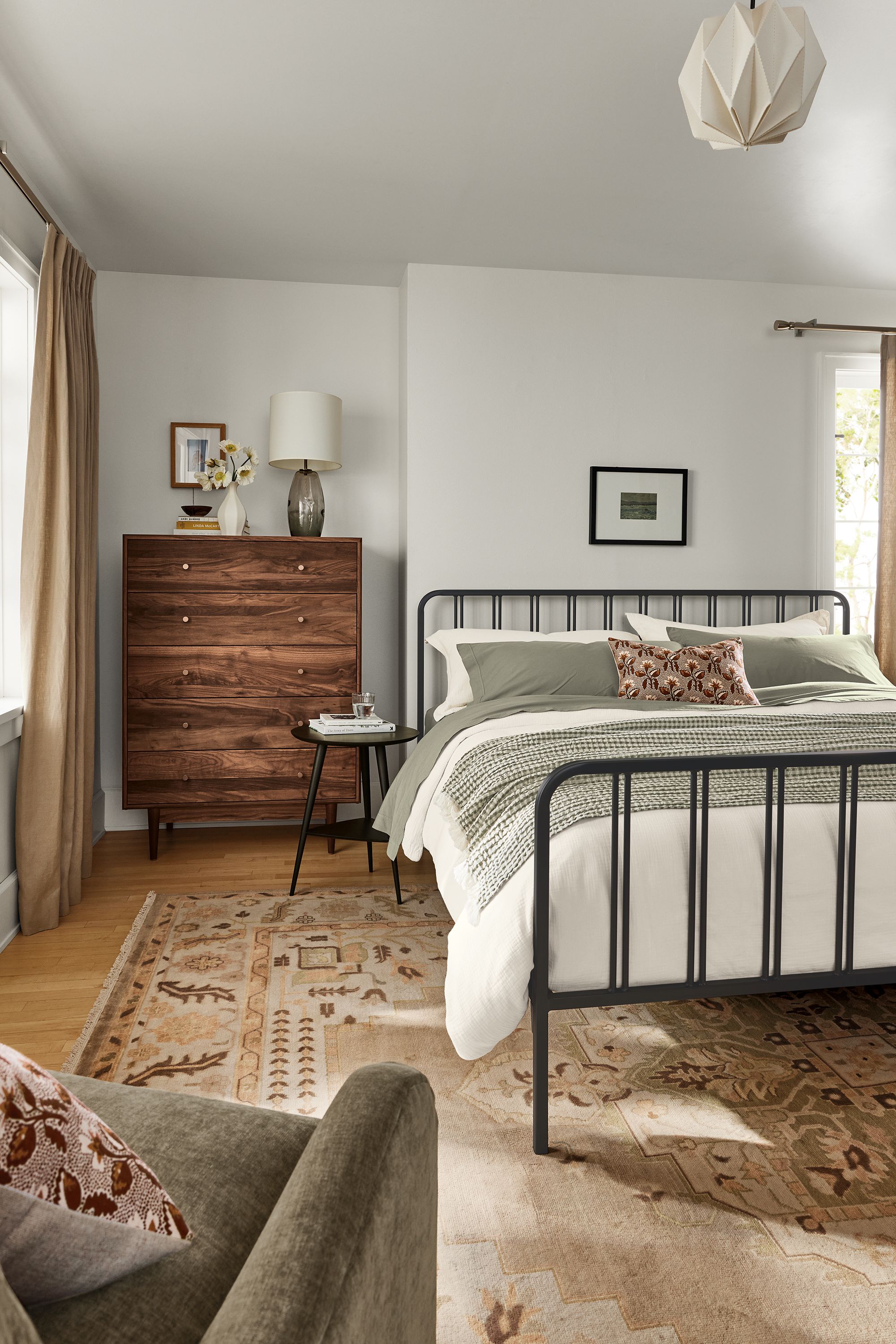 King bed in natural steel