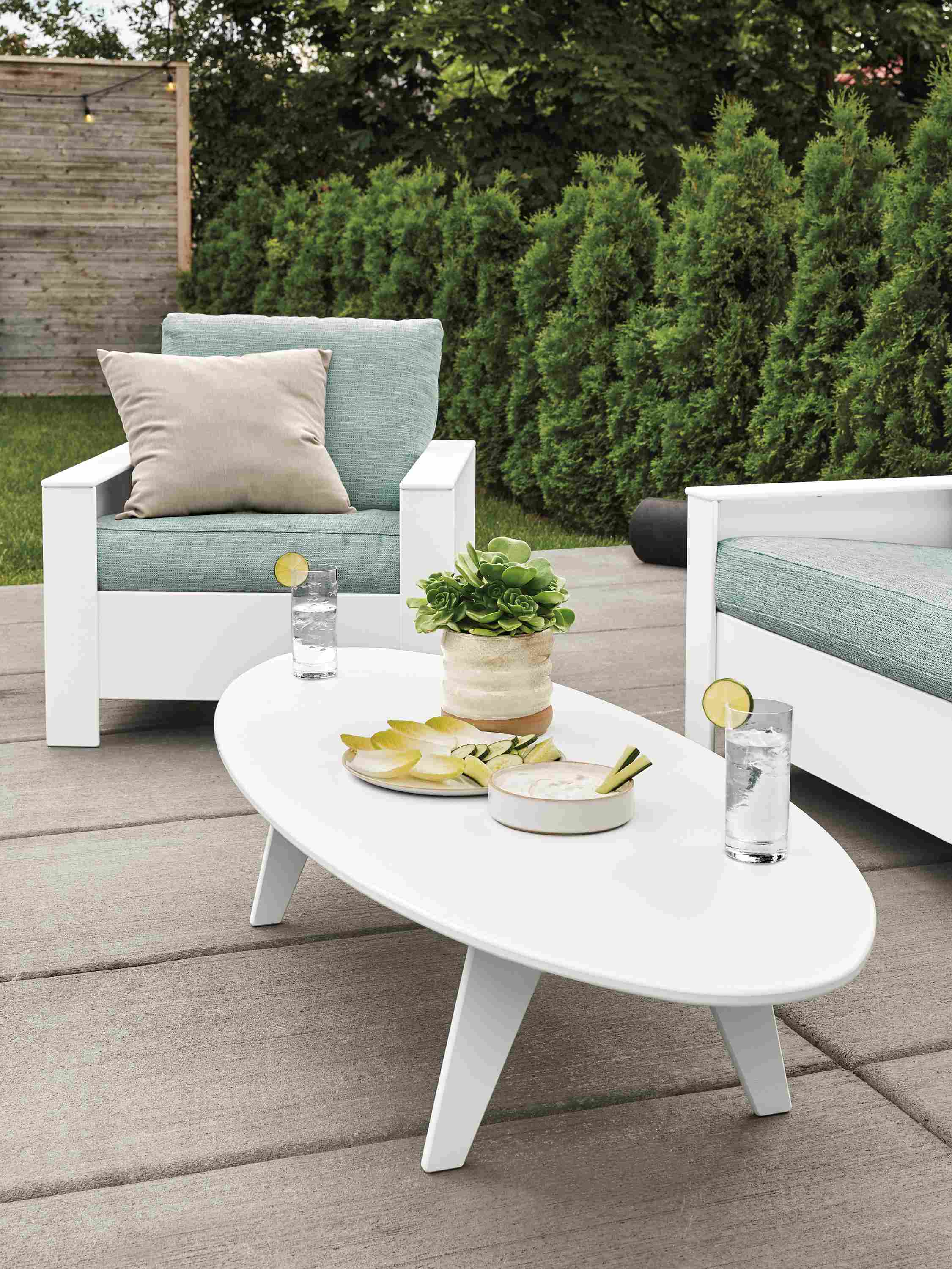 Detail of Nova coffee table in white on patio.