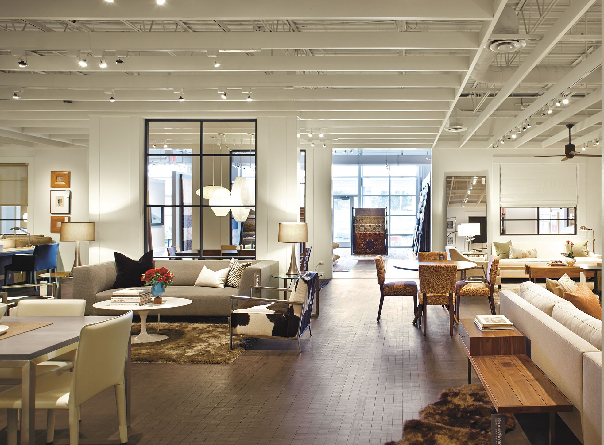 Modern Furniture Store in Oak Brook Store & Outlet Store Image Gallery  Detail - Room & Board