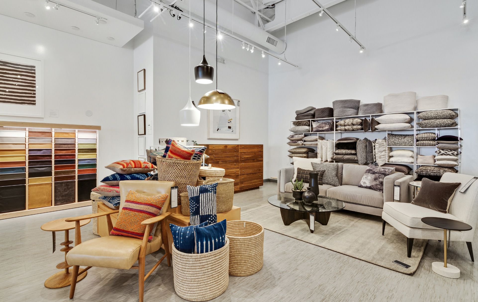 Palm Springs Showroom 12