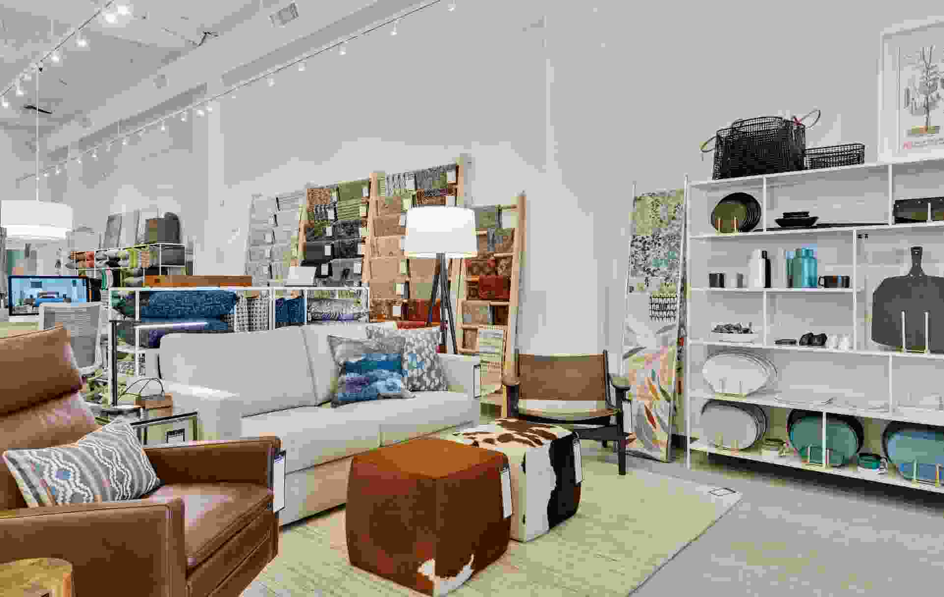 Palm Springs Showroom 7