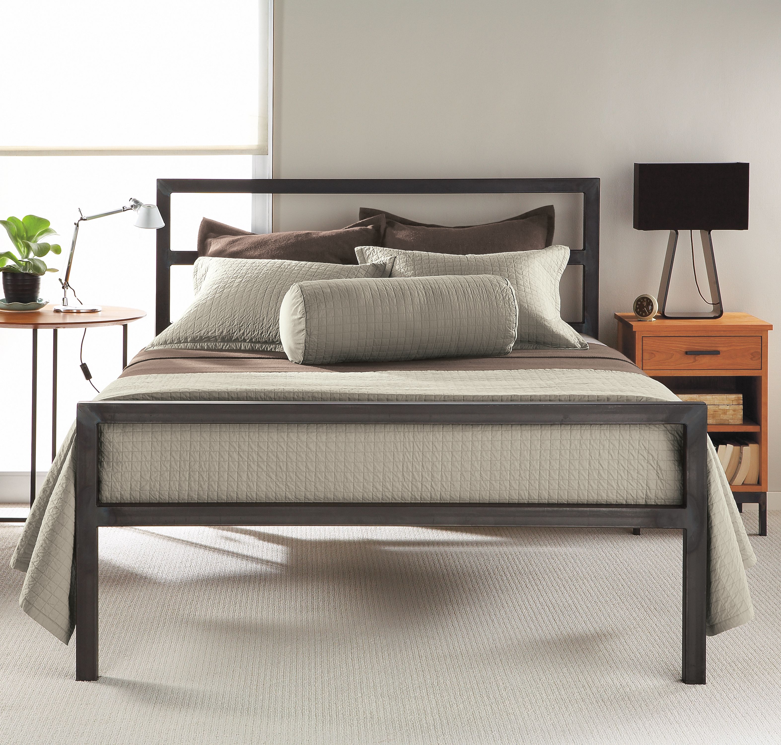 Bedroom with Parsons Queen Tall Bed with 2-inch legs in Natural Steel.