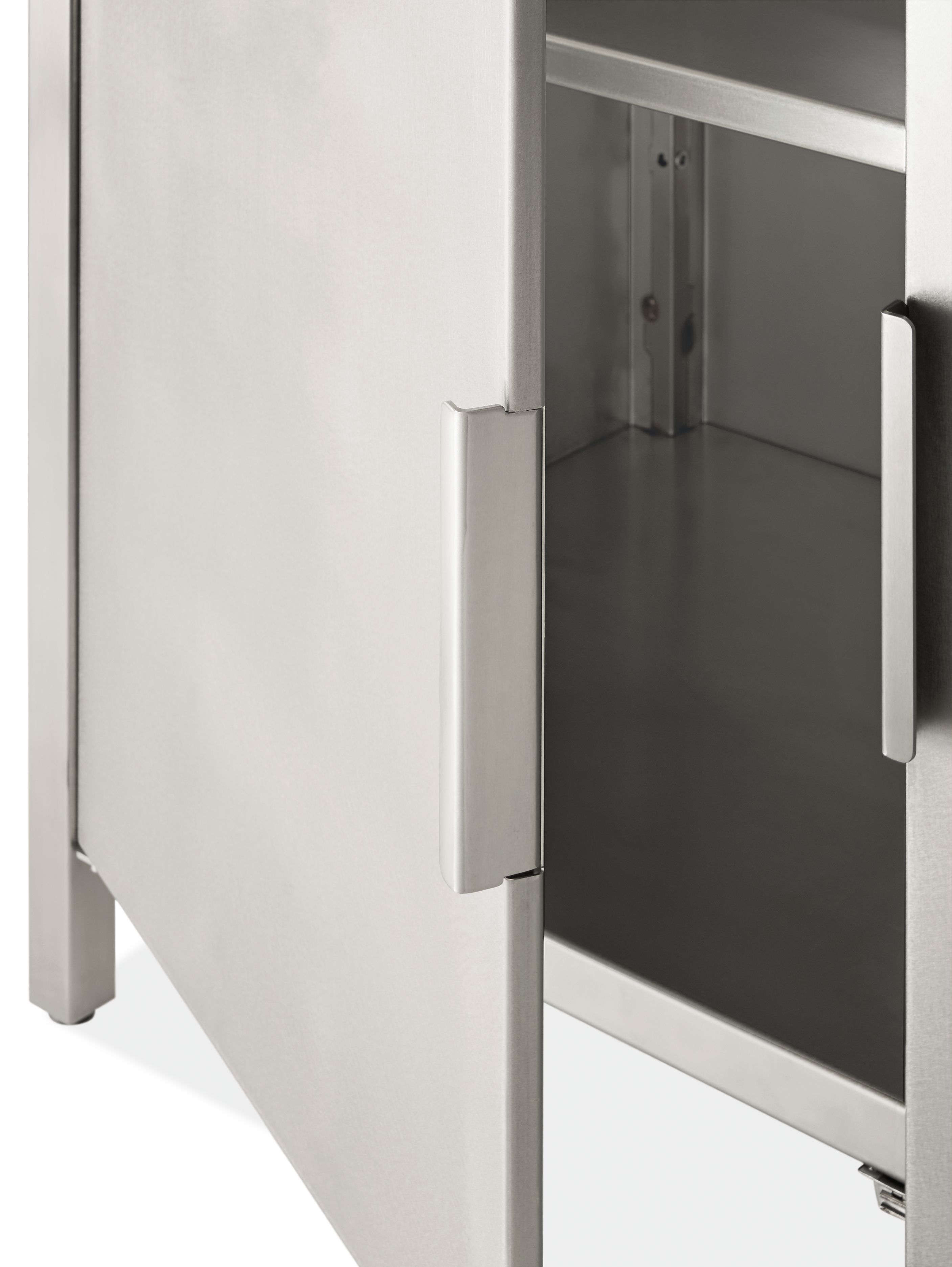 Detail of door hardware on parsons 48 by 24 by 35 outdoor kitchen two-door storage cabinet in stainless.