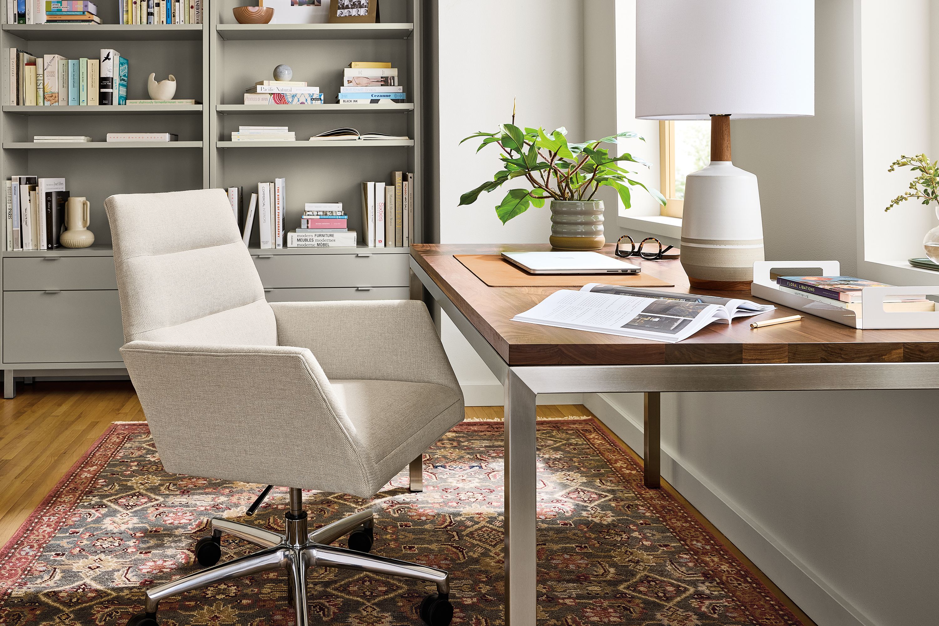 Office chair in Gino oatmeal fabric