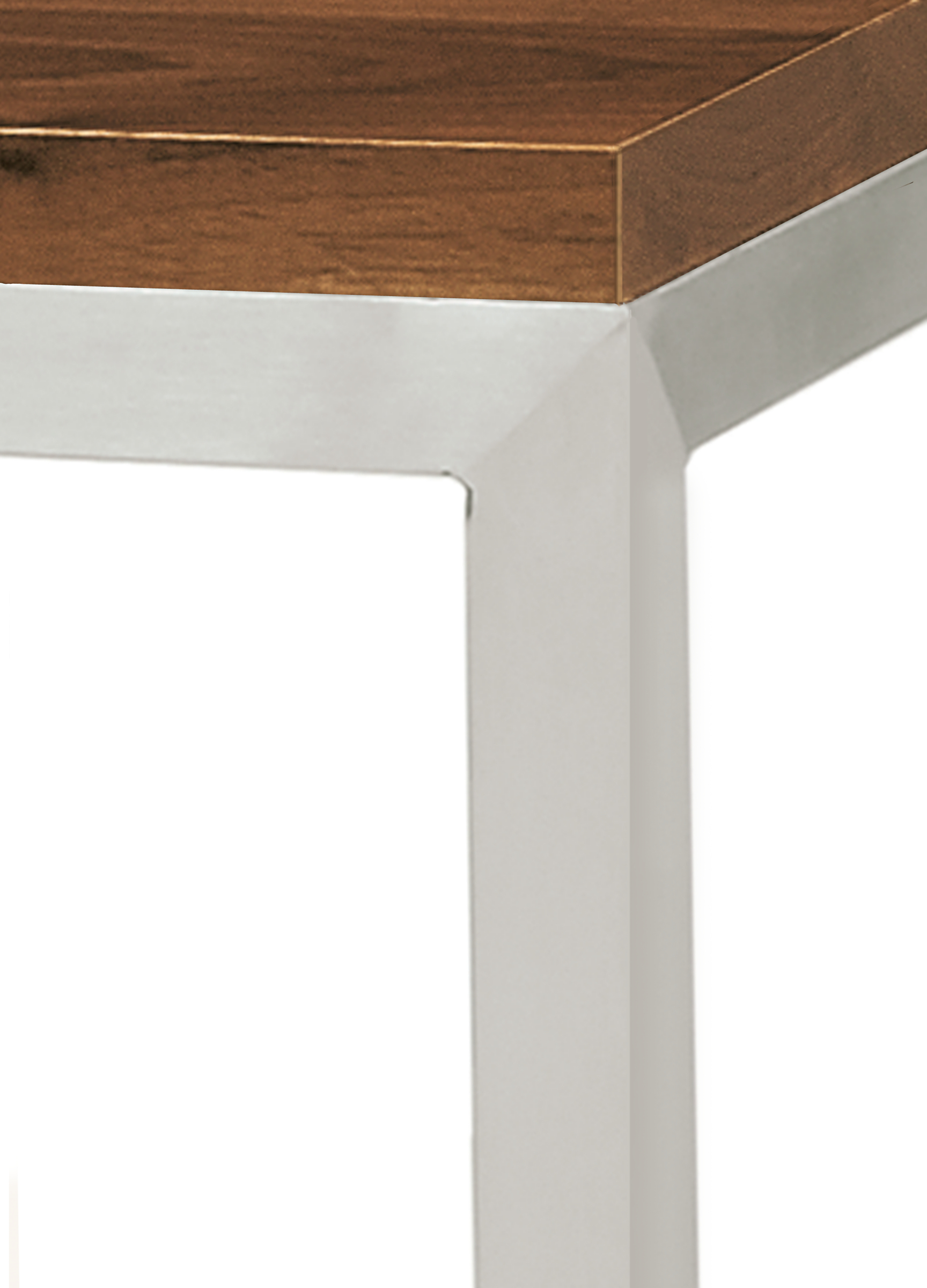 Detail of Parsons corner in Natural Steel and Glass.
