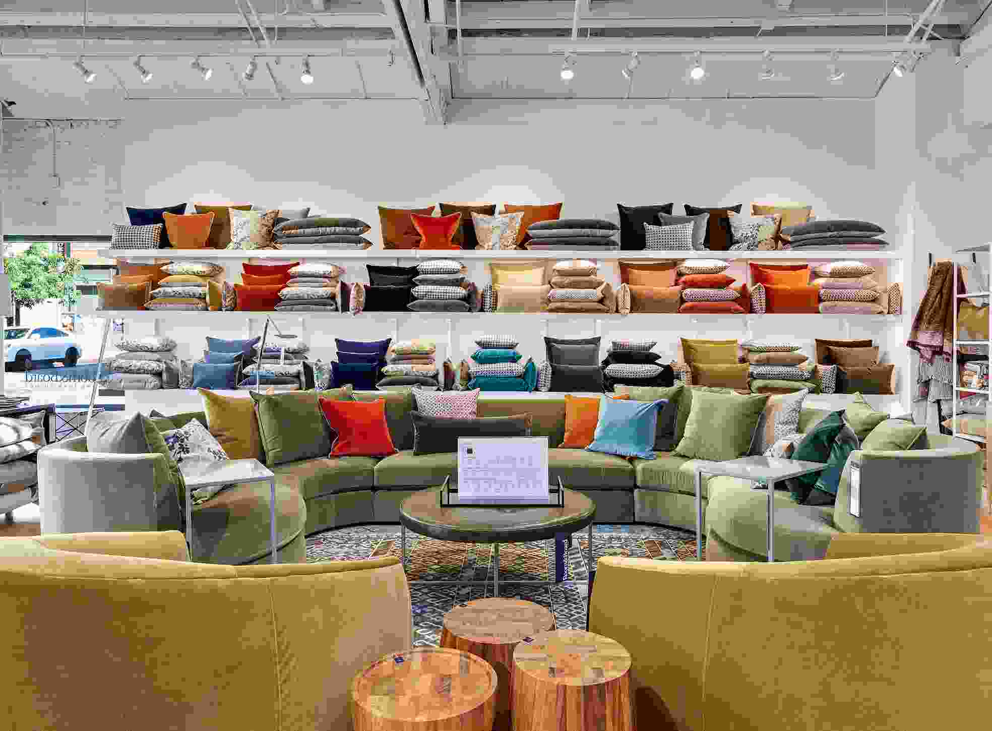Pasadena Showroom 7