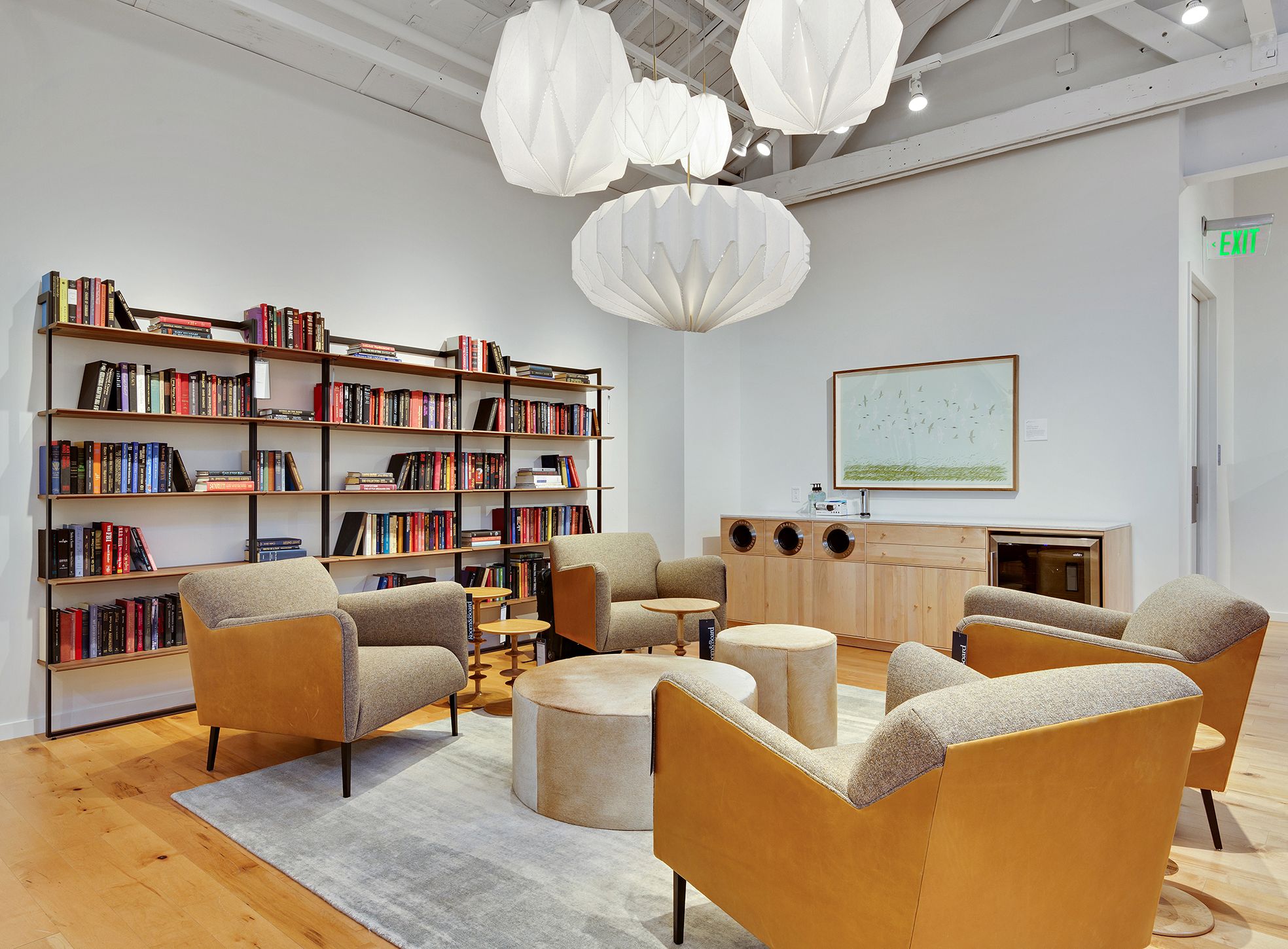 Pasadena Showroom 12
