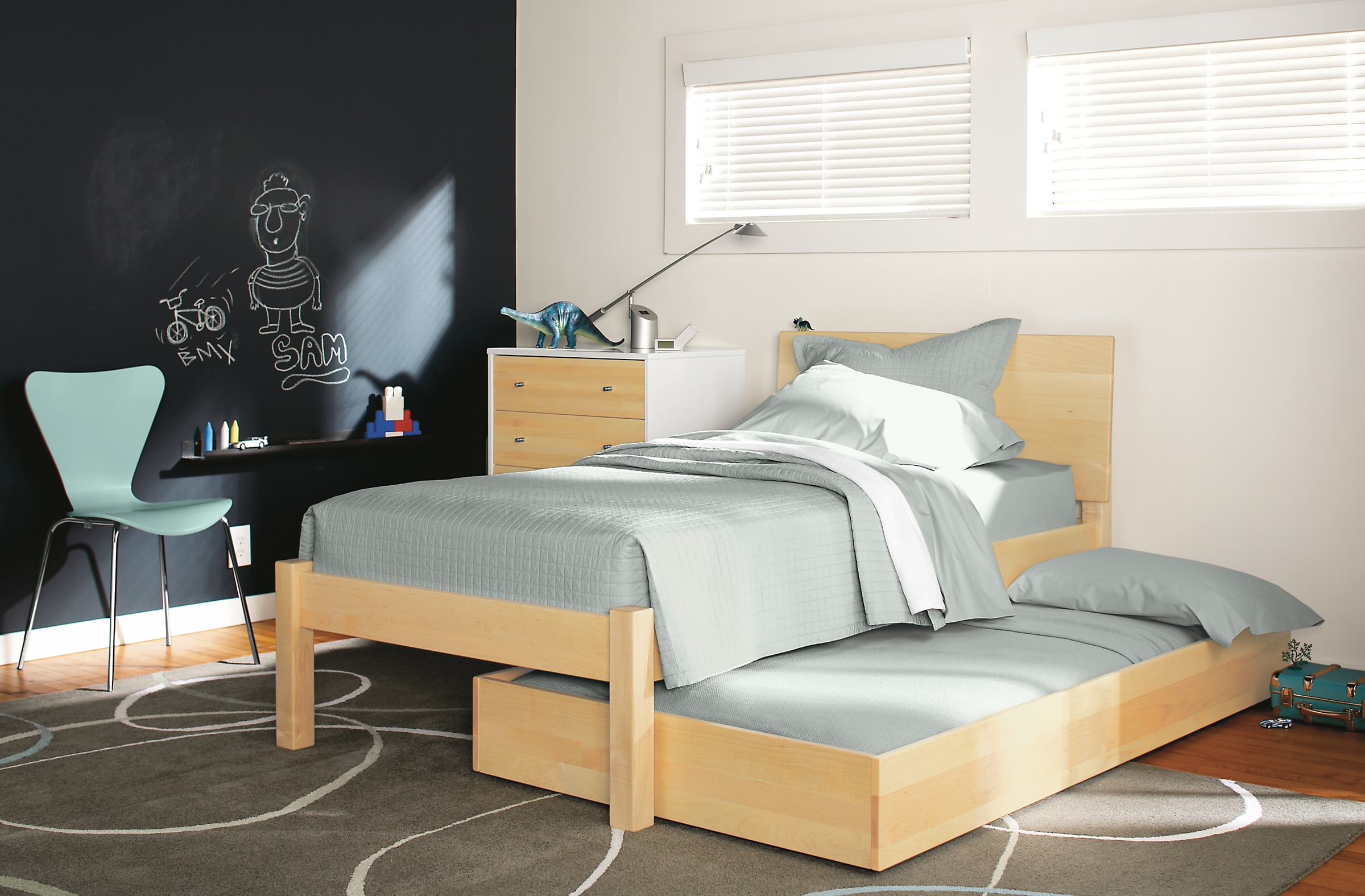 Kids bedroom setting with Pogo Twin Bed.