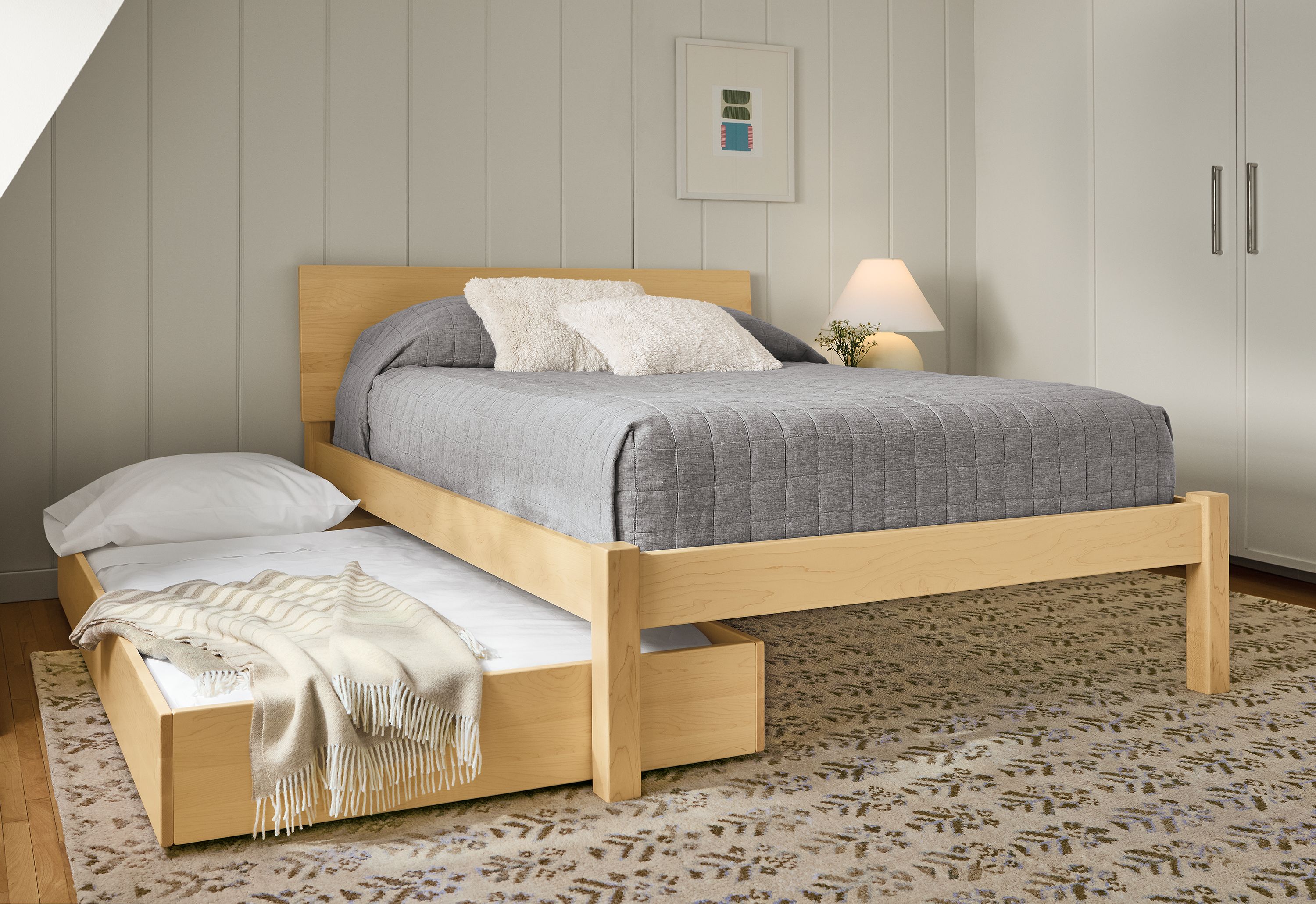 Trundle in maple; shown with Pogo full bed