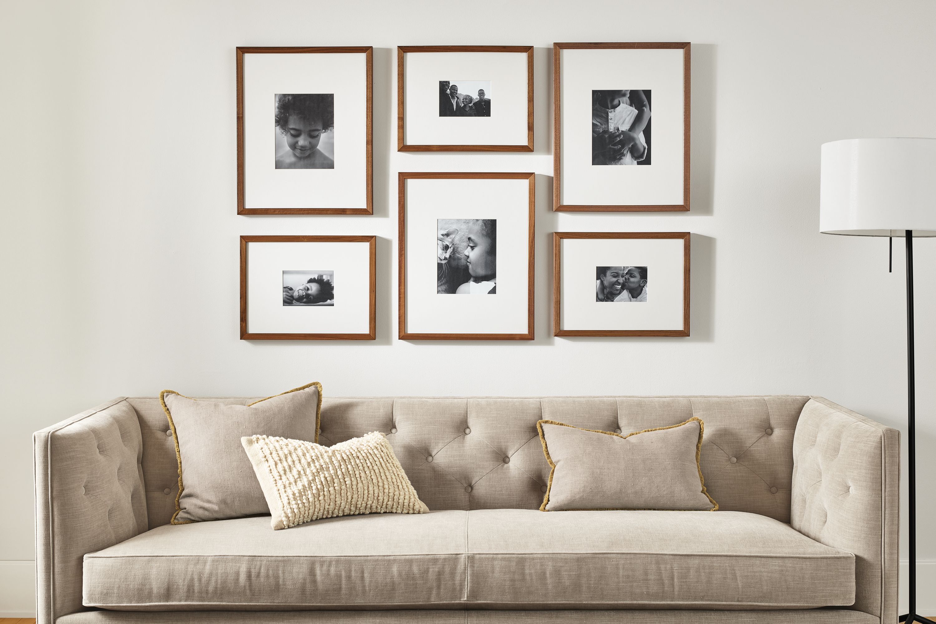 Set of 6 in walnut