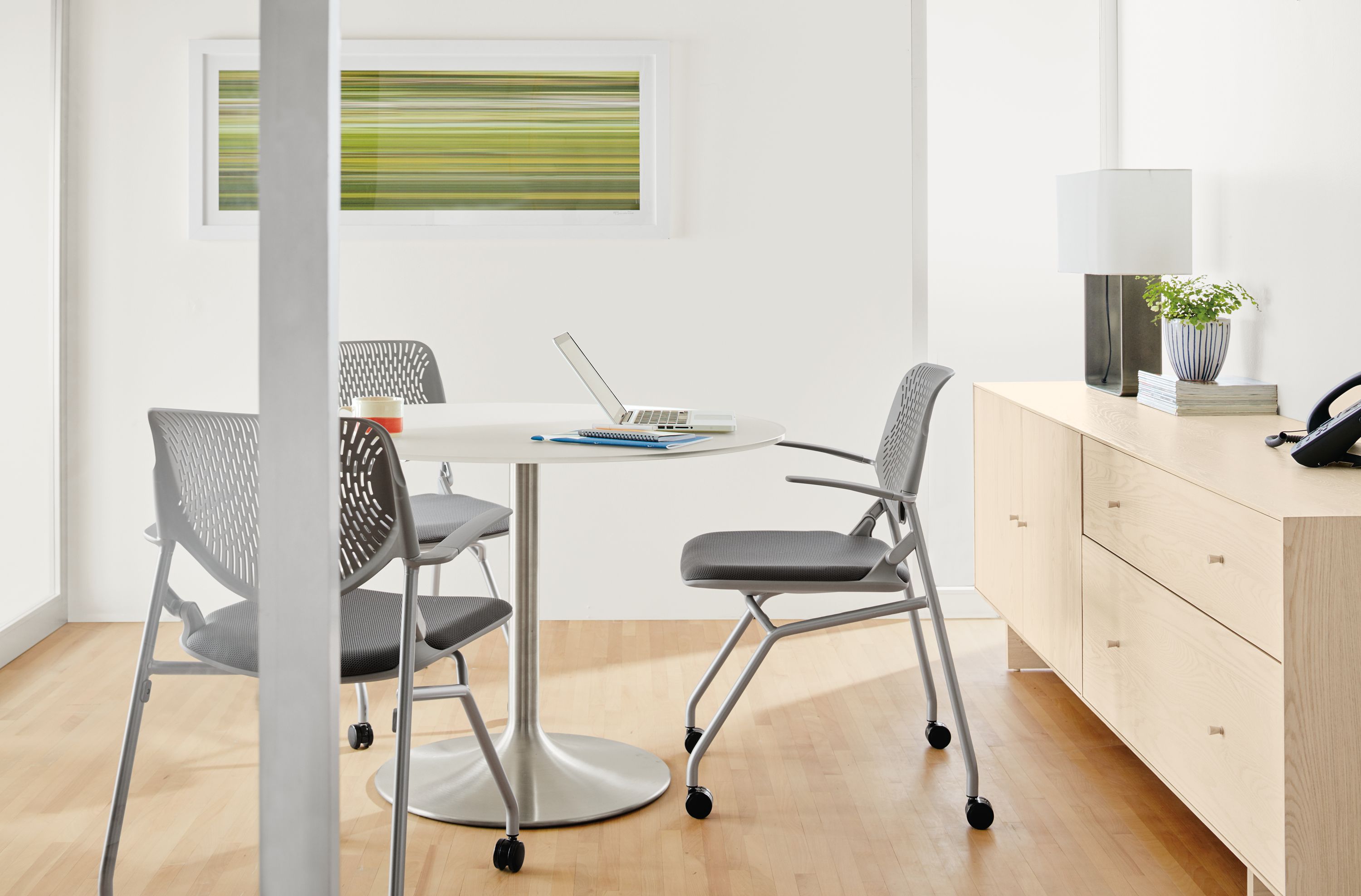 RUNA_NESTING_CHAIR