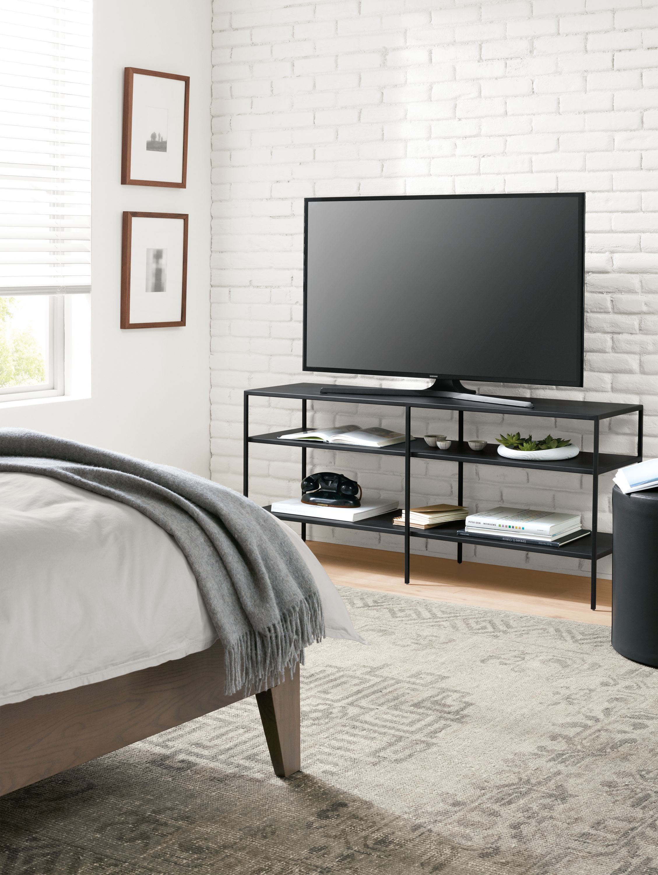 Skinny store media console