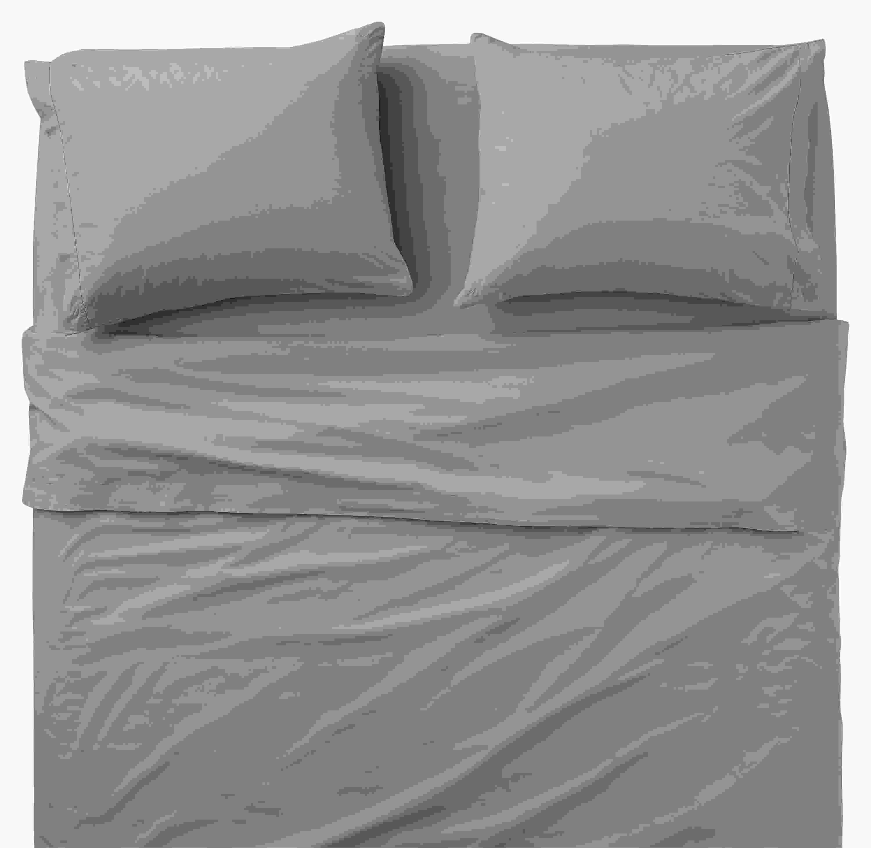 Overhead view of soft-washed percale queen sheet and pillowcases in lake on a Core queen bed.