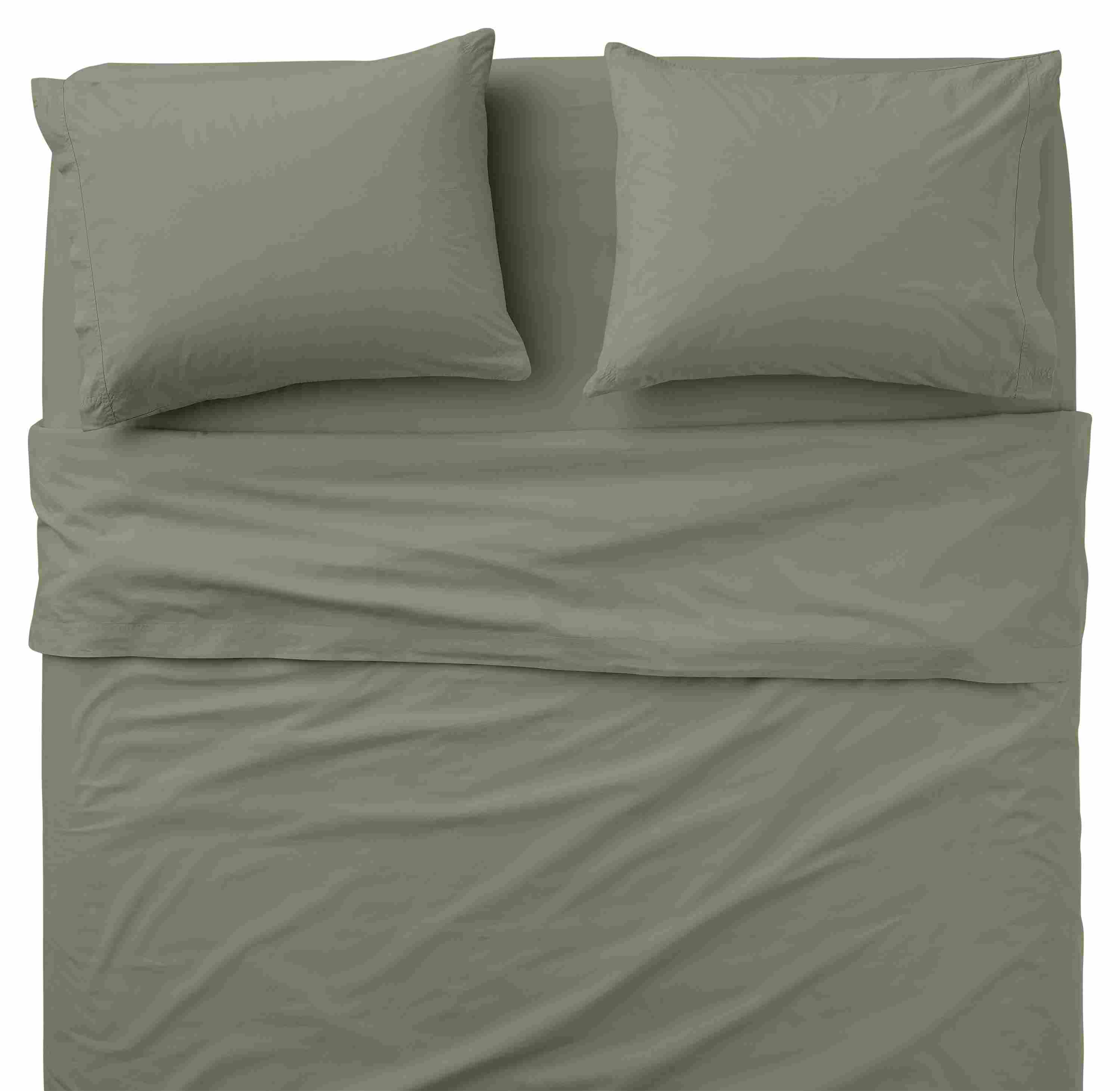 Overhead view of soft-washed Percale Queen sheet set in Moss on a Core queen bed.