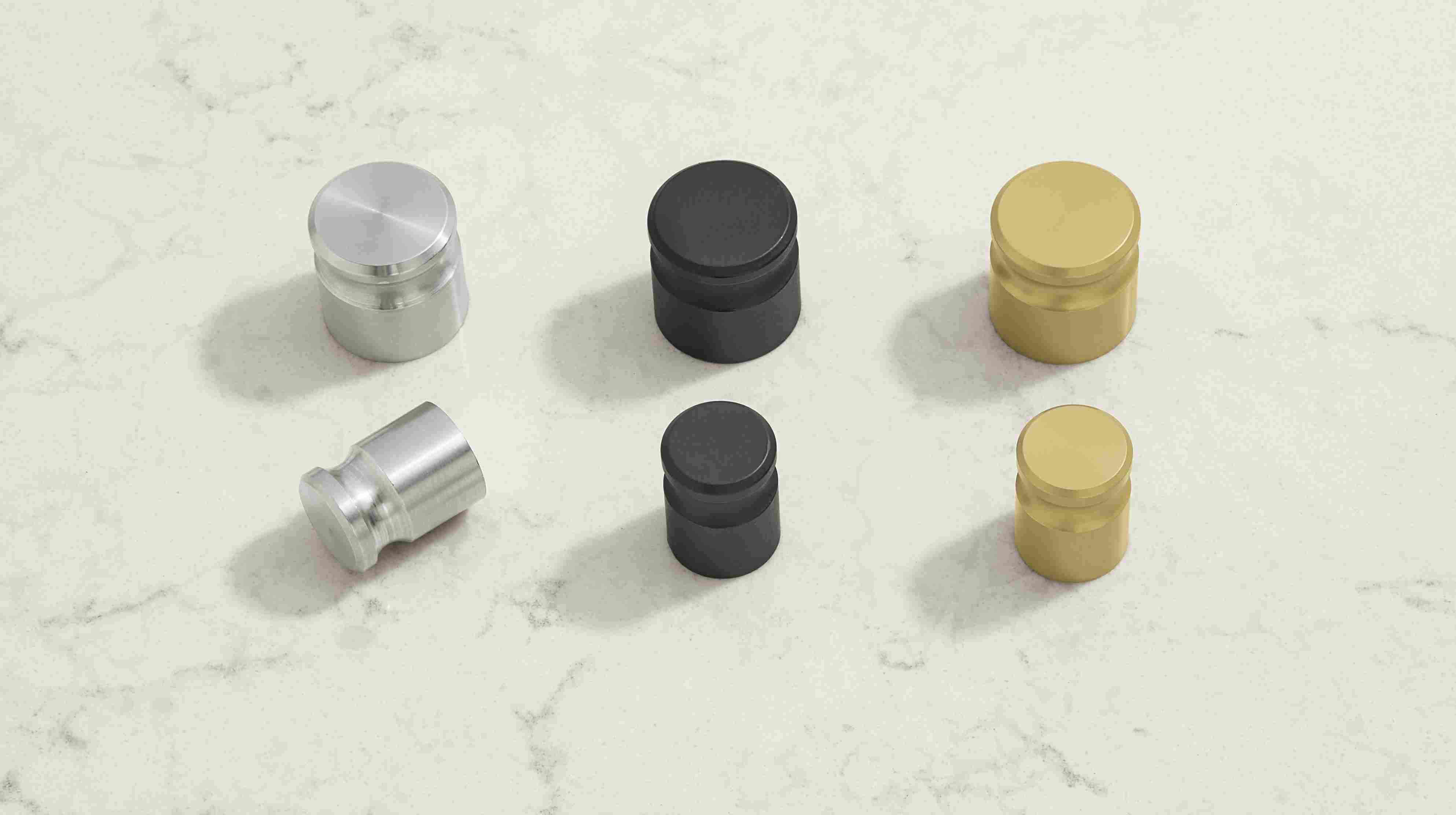 Stanwell Large and small cylinder knobs in various finishes.
