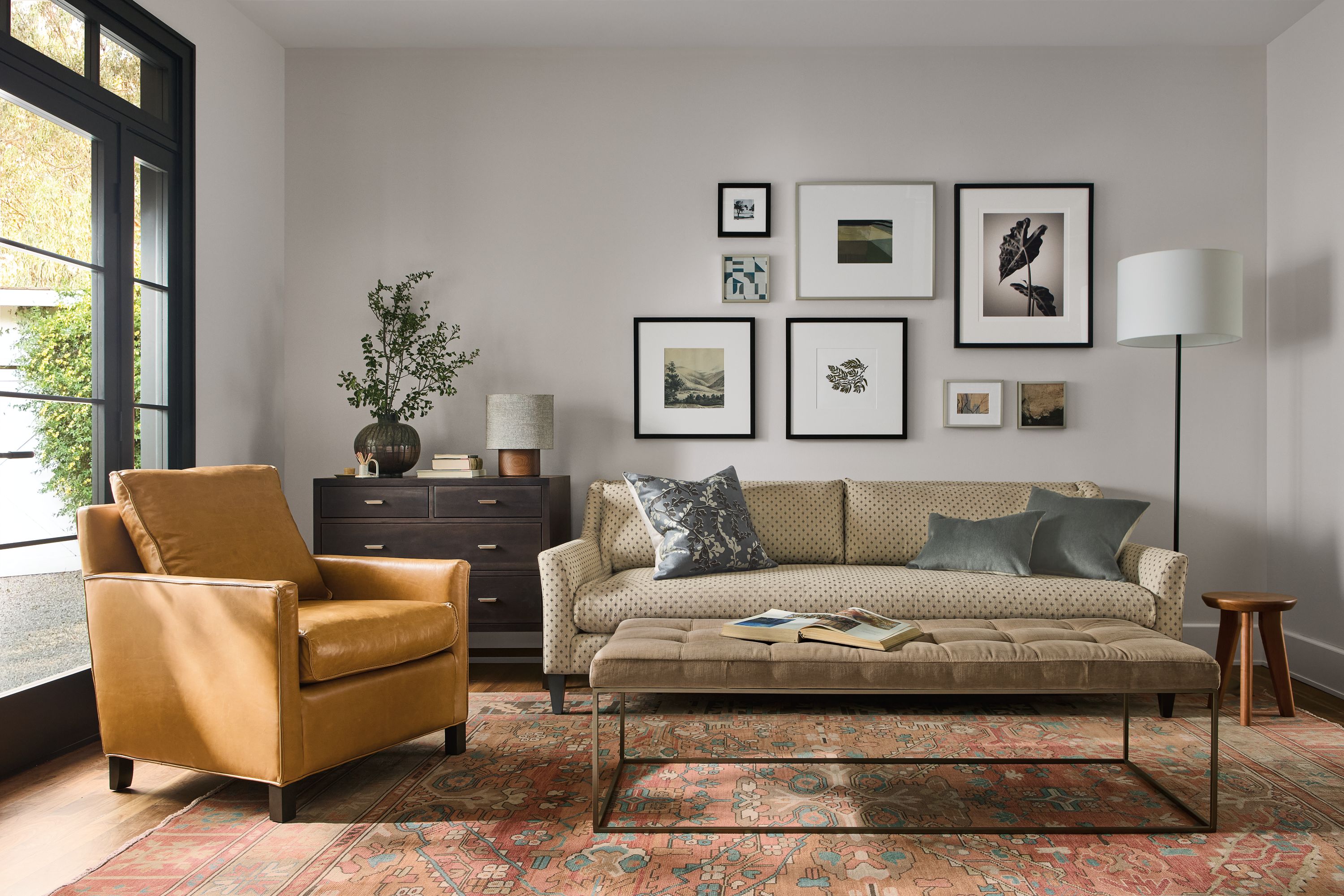 90" bench cushion sofa in Lockwood natural fabric