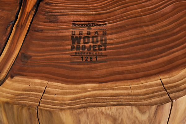 Detail of Truxel 34-42 diam Table in Redwood.
