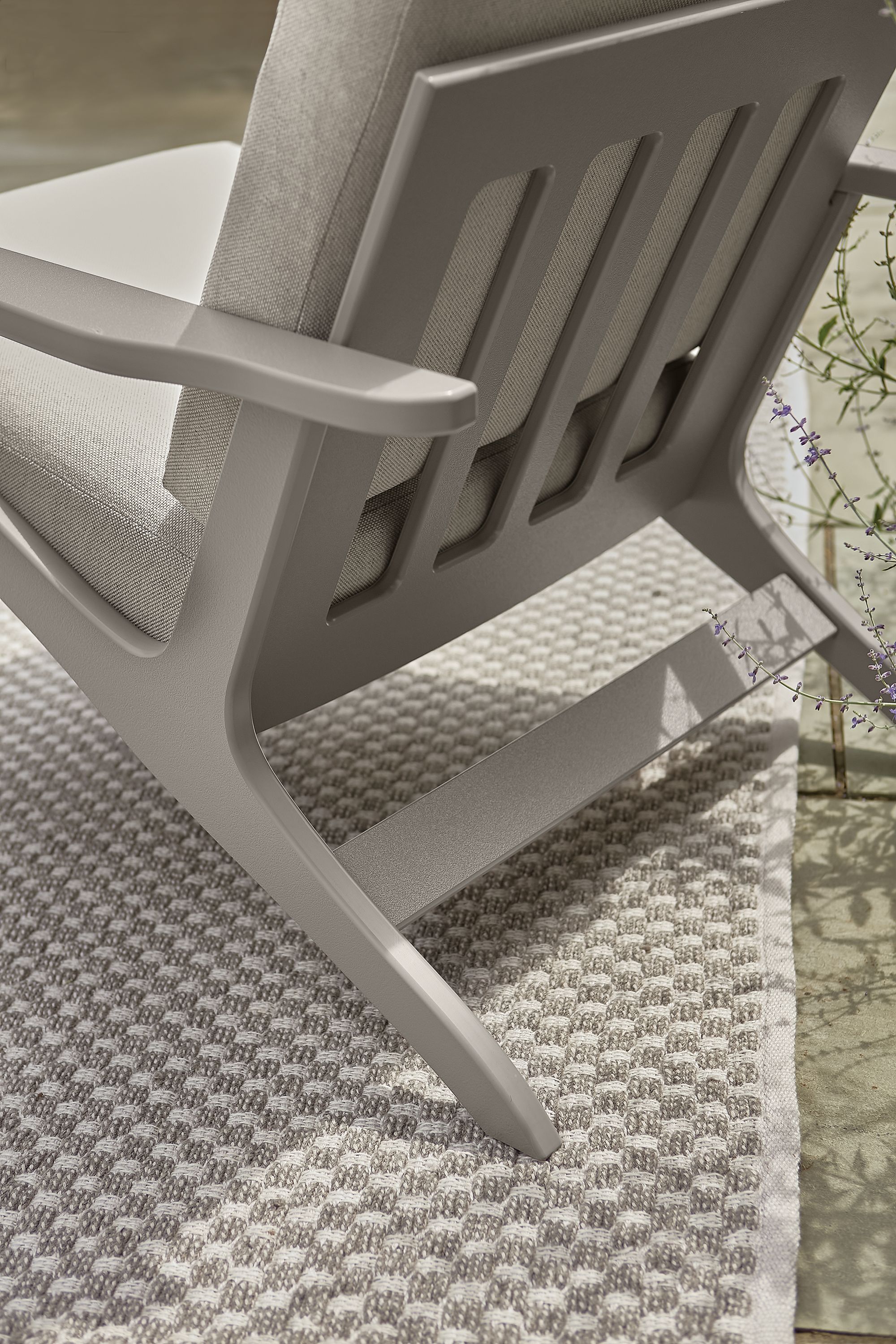 Chair in Mist grey fabric and putty frame