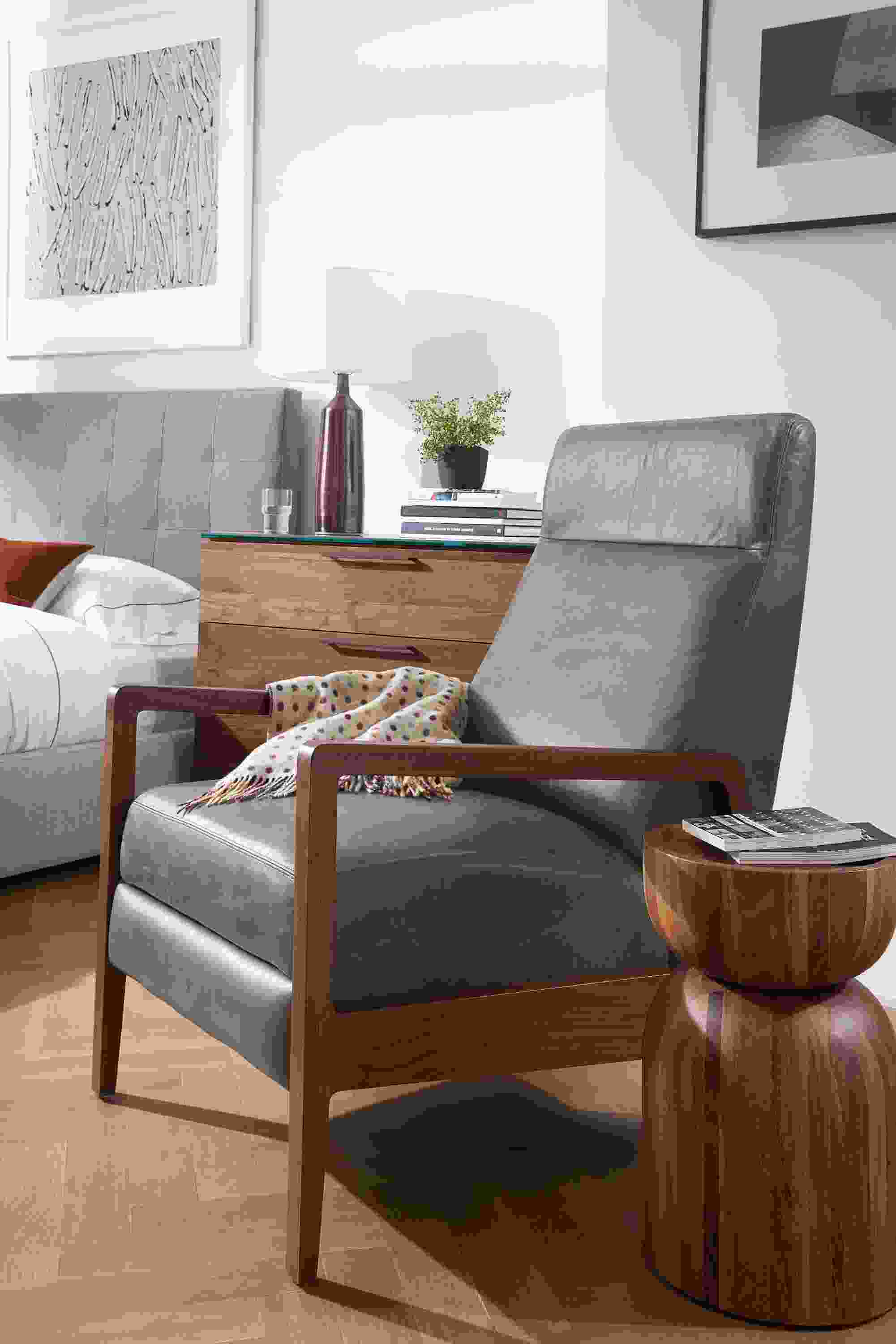 Bedroom with Avery queen bed, Kenwood dresser, Nyla stool and Westport recliner.