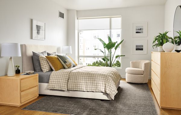 Room & Board Wyatt Bed
